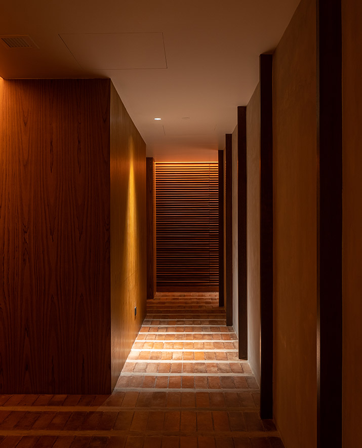 Lotus Lounge & Spa