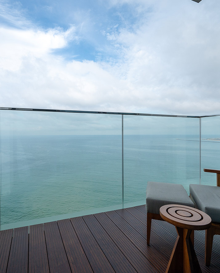 Deluxe Room + Sea View With Bath And Terrace